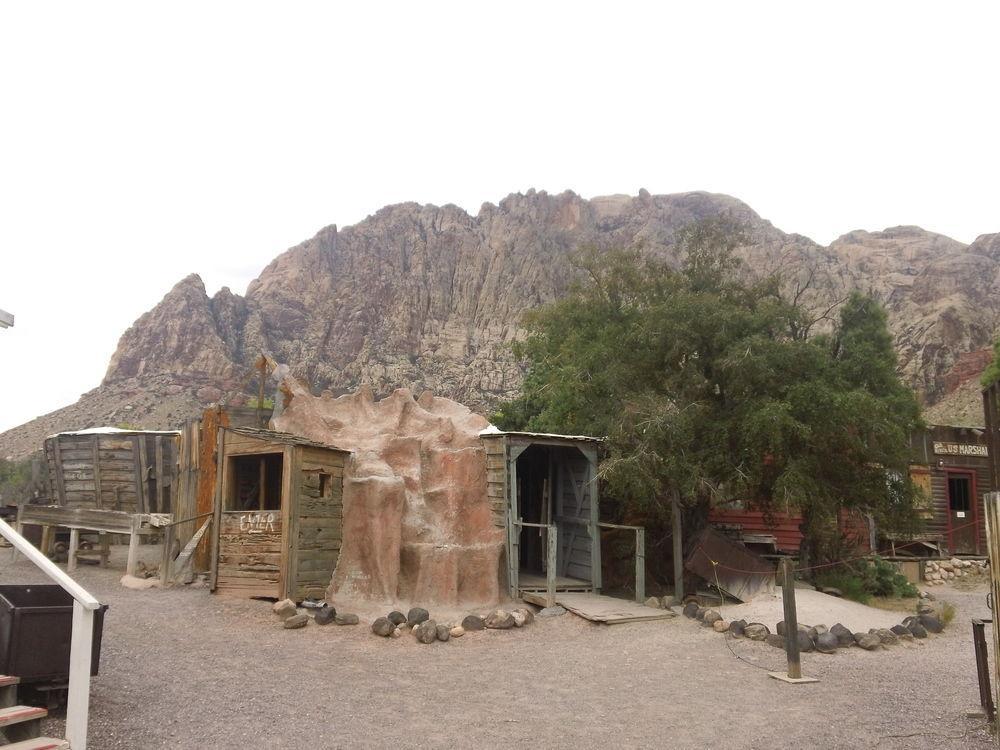 Bonnie Springs Ranch Motel Blue Diamond Exteriér fotografie