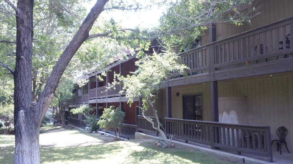 Bonnie Springs Ranch Motel Blue Diamond Exteriér fotografie