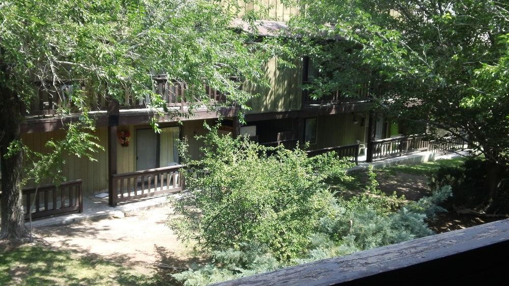 Bonnie Springs Ranch Motel Blue Diamond Exteriér fotografie
