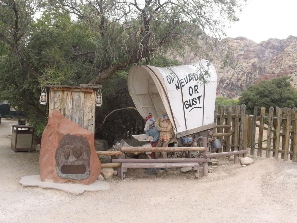 Bonnie Springs Ranch Motel Blue Diamond Exteriér fotografie